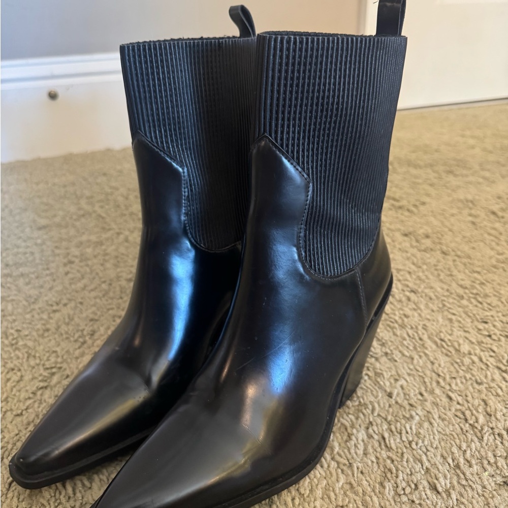 Black Pointed Toe Leather Boots